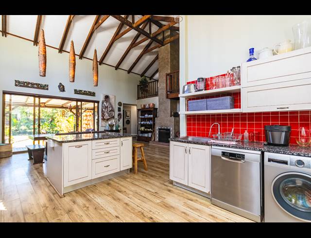 4 BEDROOM HOUSE FOR SALE IN PARKLANDS